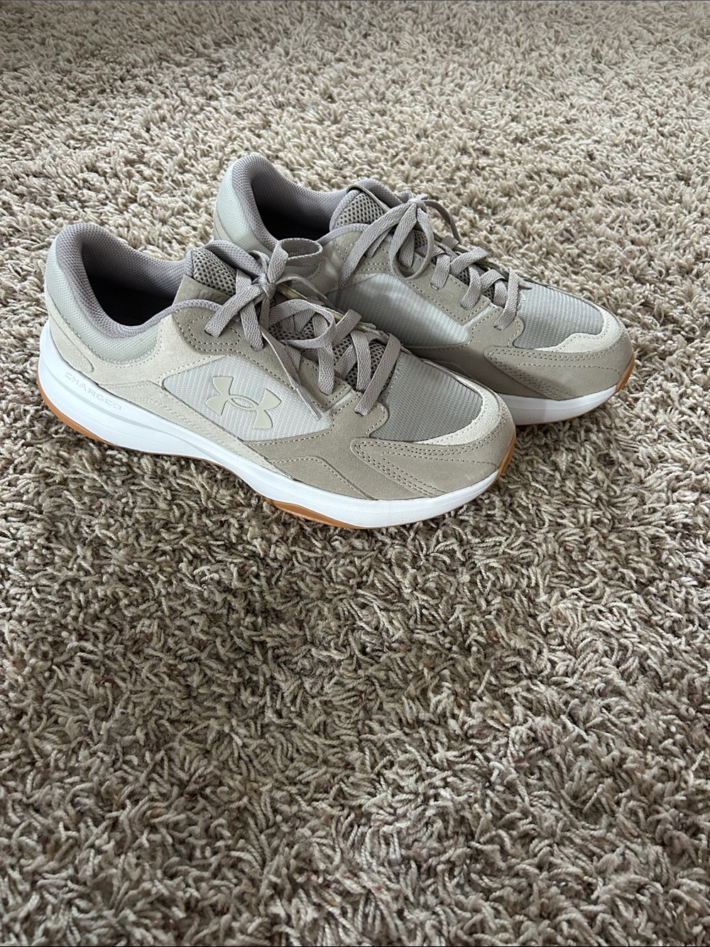 Under Armour Men's Tan and Green Comfort Deluxe System tennis shoes